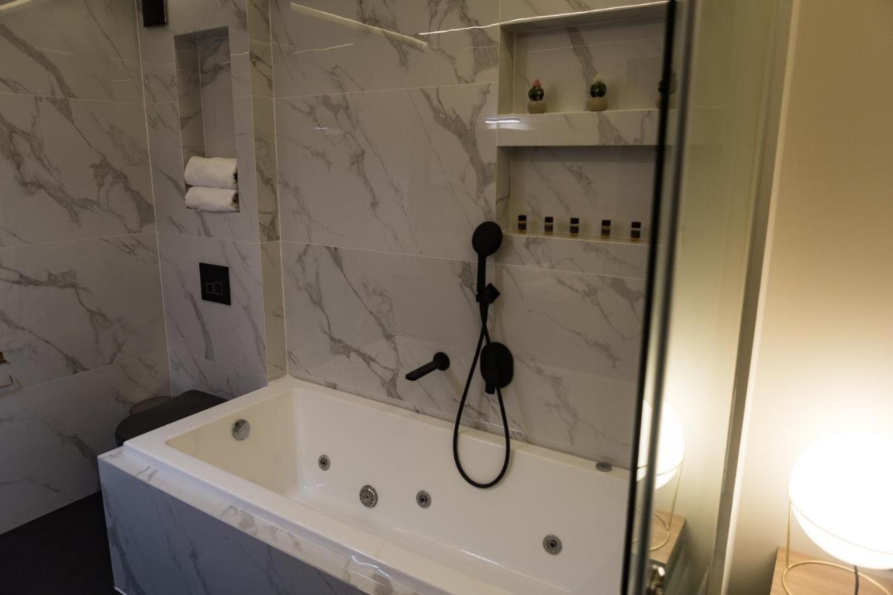 Asklipios Luxury Suite Tríkala Екстериор снимка